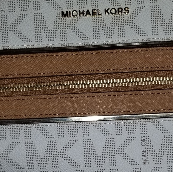 Michael Kors Handbag - signature - Picture 6 of 6